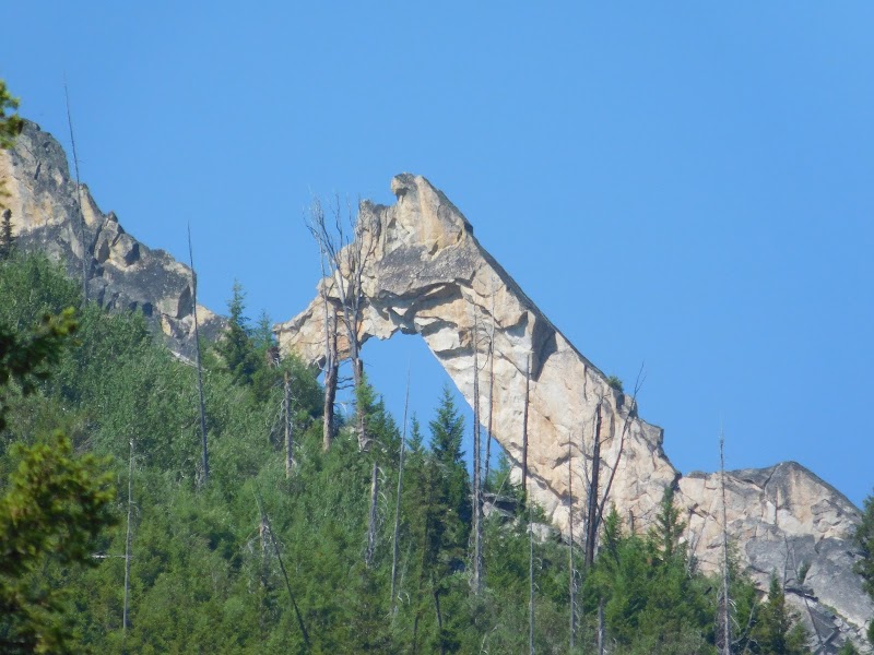 Climbing Adventures in Blodgett Canyon: A Hidden Gem Near Missoula surrounding landscape