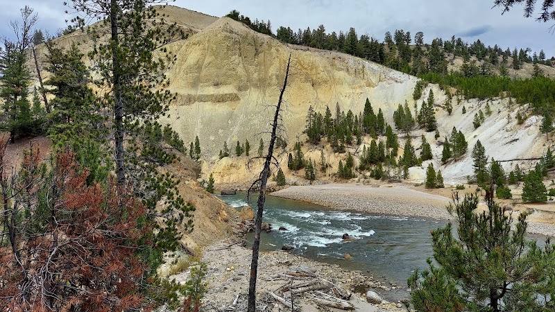 Hiking to Tower Fall in Yellowstone National Park surrounding landscape