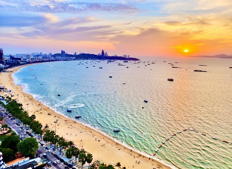 Sun, Sand, and Serenity at Pattaya Beach - Pattaya Beach