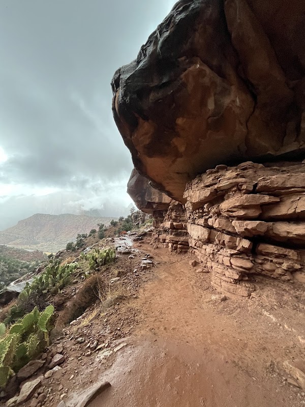 Majestic Views on the Watchman Trail surrounding landscape
